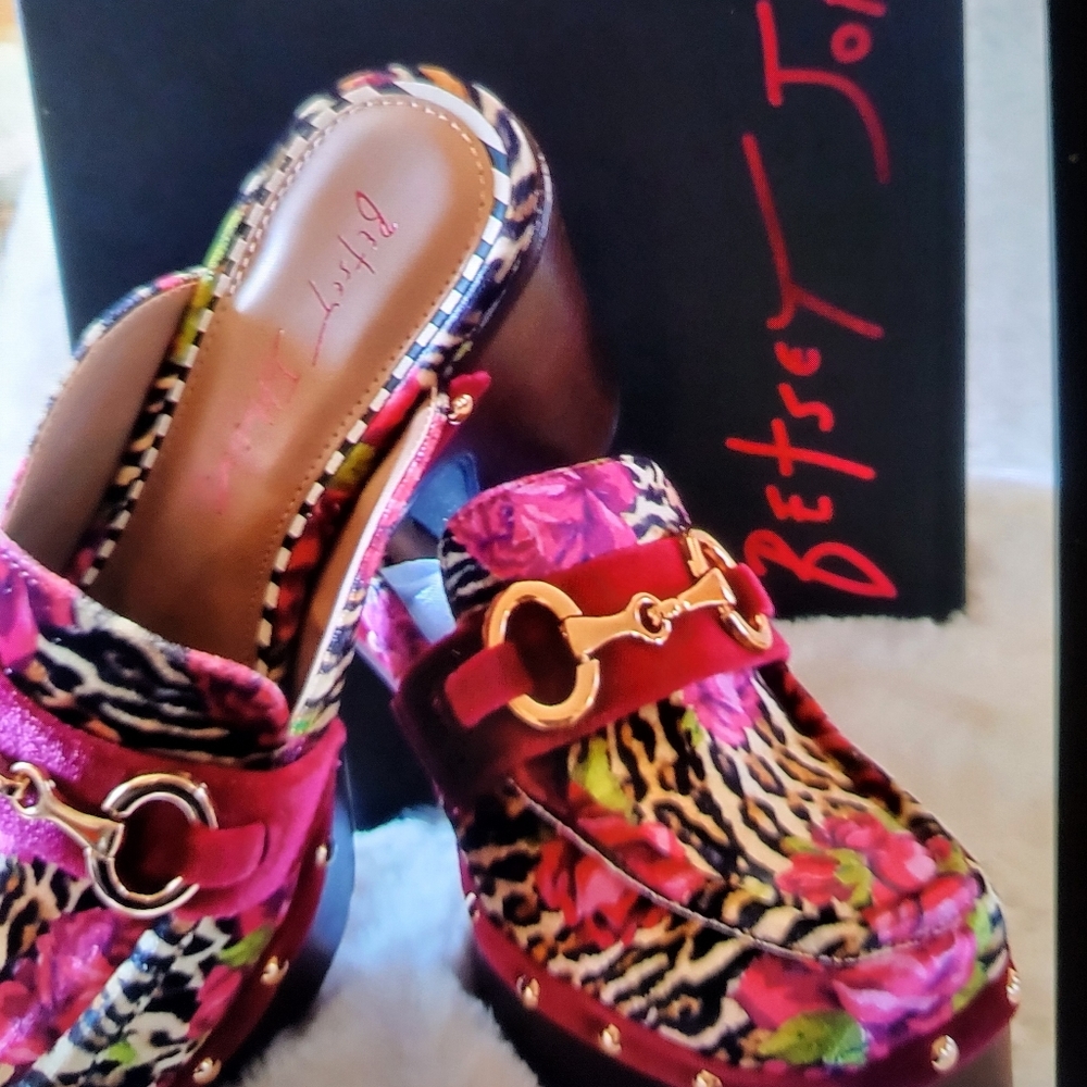 Betsey Johnson